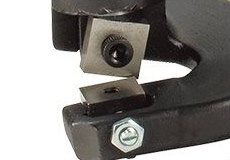 HiKOKI CE18DSLの固定刃と可動刃を拡大した画像